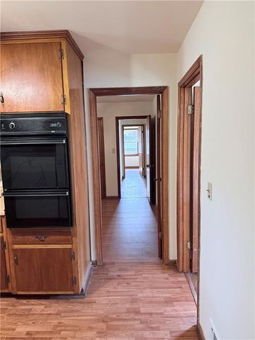 1226 Hickory SW Drive, Lilburn, GA 30047