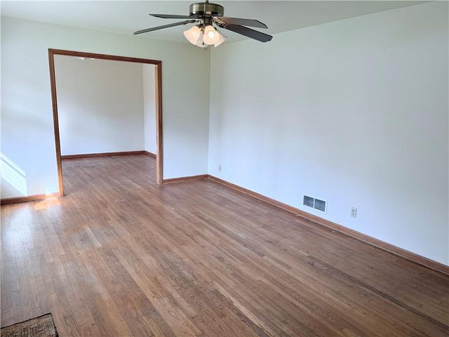 1226 Hickory SW Drive, Lilburn, GA 30047