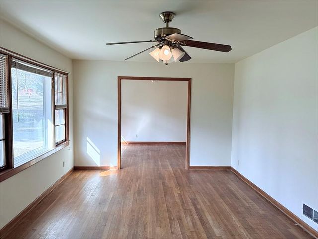 1226 Hickory SW Drive, Lilburn, GA 30047