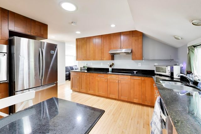 22 Douglas Rd, Ashland, MA 01721