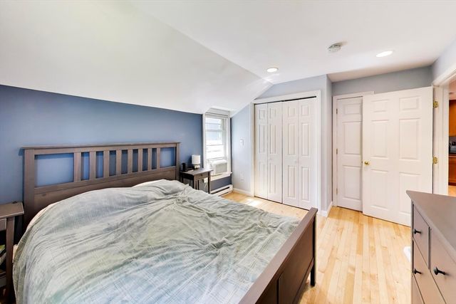 22 Douglas Rd, Ashland, MA 01721