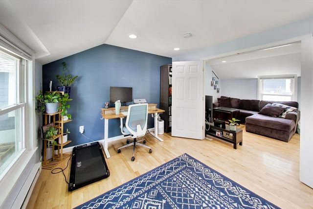 22 Douglas Rd, Ashland, MA 01721