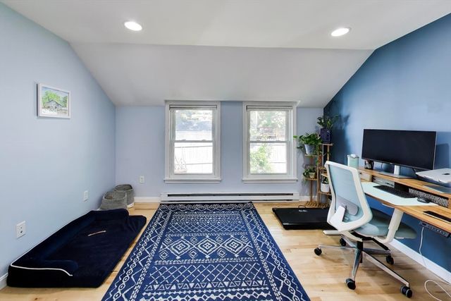 22 Douglas Rd, Ashland, MA 01721