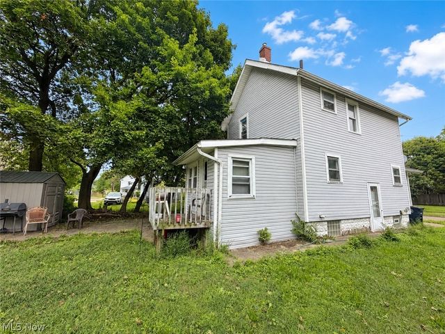 1180 Wilbur Avenue, Akron, OH 44301