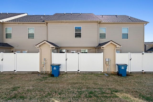 2036 Alpental Rd, Smyrna, TN 37167