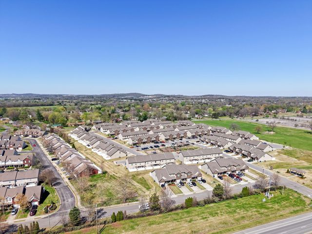 2036 Alpental Rd, Smyrna, TN 37167