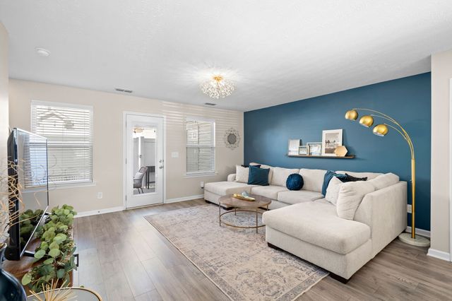 2036 Alpental Rd, Smyrna, TN 37167