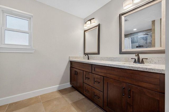 15715 Laurel Heights Drive, Houston, TX 77084