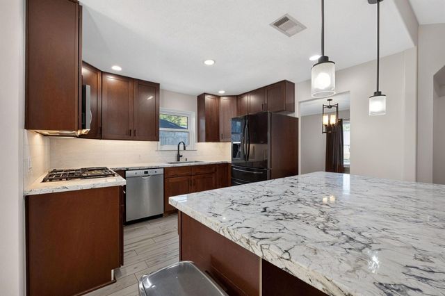 15715 Laurel Heights Drive, Houston, TX 77084