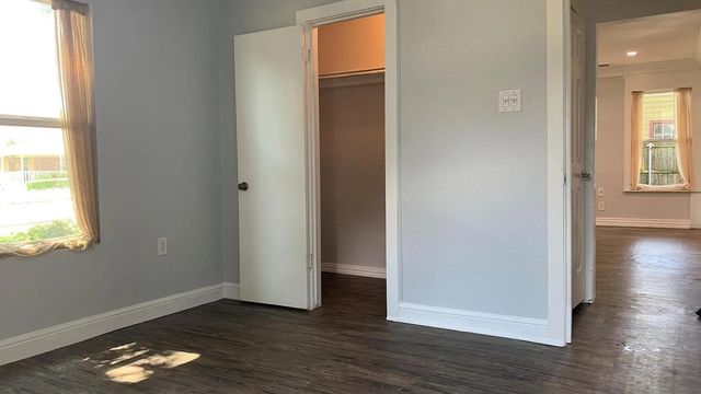 900 Carver Street, Mesquite, TX 75149