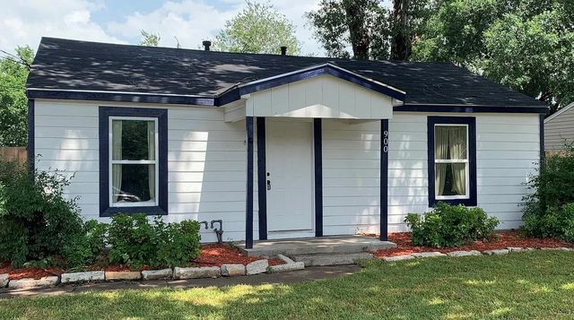 900 Carver Street, Mesquite, TX 75149