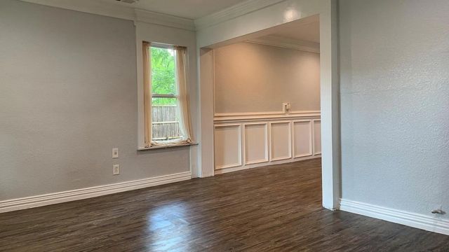 900 Carver Street, Mesquite, TX 75149