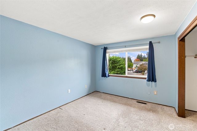 7729 192nd Street E, Spanaway, WA 98387