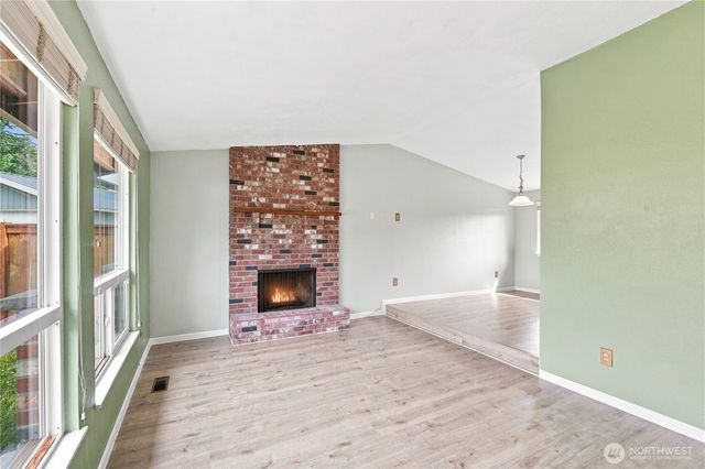 7729 192nd Street E, Spanaway, WA 98387
