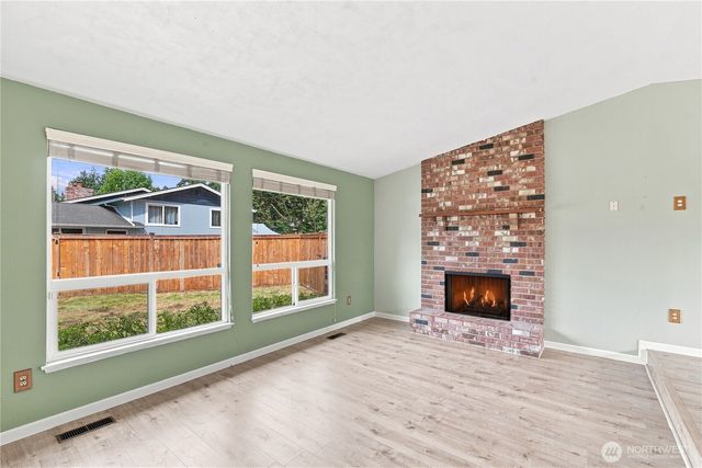 7729 192nd Street E, Spanaway, WA 98387