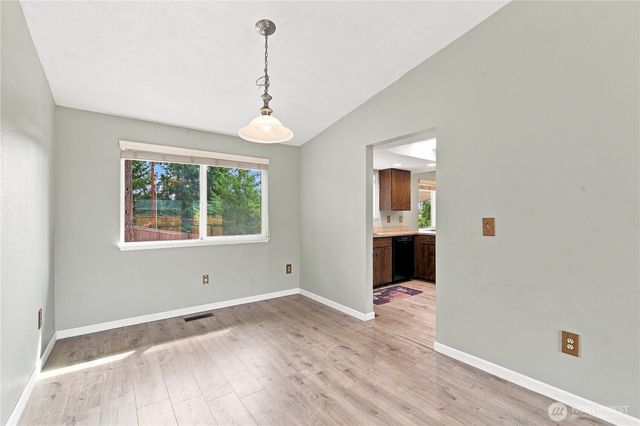 7729 192nd Street E, Spanaway, WA 98387