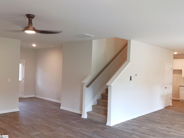 299 Pretoria Drive, Woodruff, SC 29388