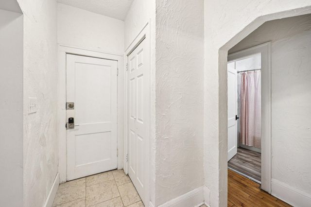 3432 Girard Avenue S, Minneapolis, MN 55408