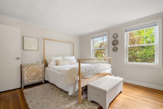 352 East Road, Hampstead, NH 03841