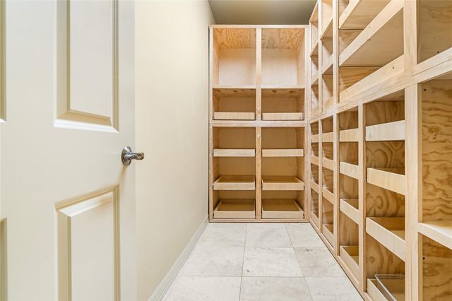 843 Royal Lakes Boulevard, Richmond, TX 77469