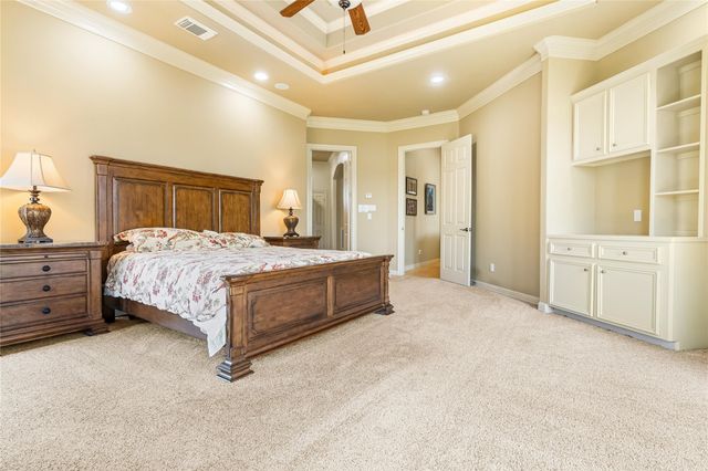 843 Royal Lakes Boulevard, Richmond, TX 77469