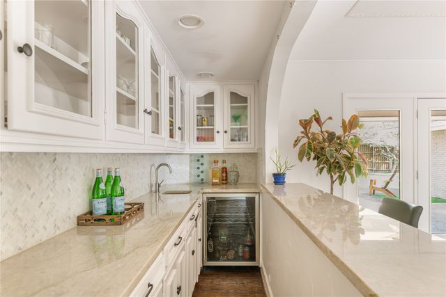 7077 Joyce Way, Dallas, TX 75225