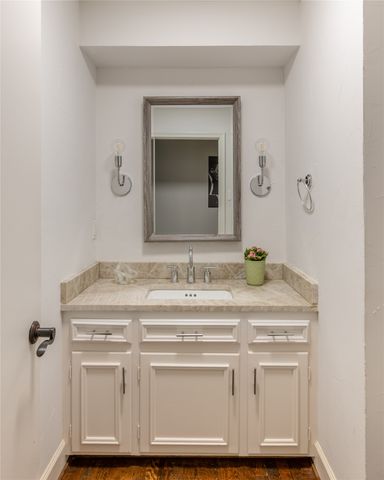 7077 Joyce Way, Dallas, TX 75225