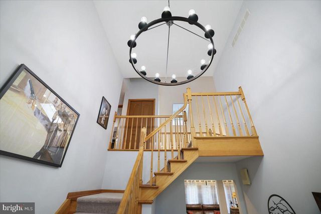187 SAWMILL RD, Pocono Lake, PA 18348