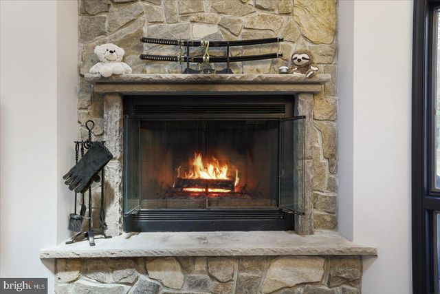 187 SAWMILL RD, Pocono Lake, PA 18348