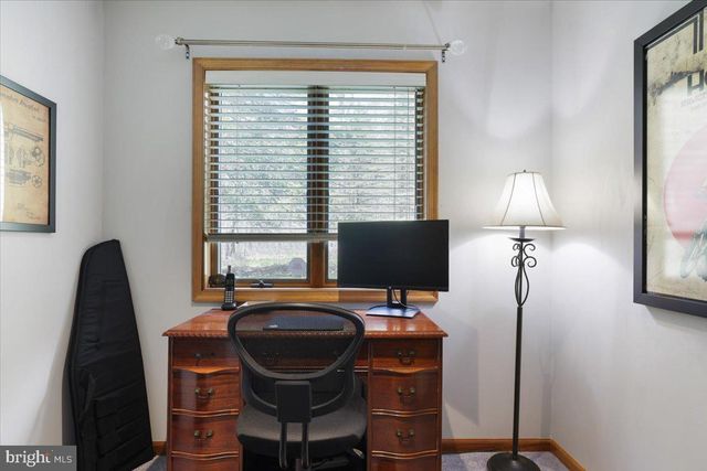 187 SAWMILL RD, Pocono Lake, PA 18348