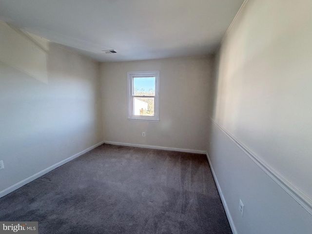 4054 HANSON OAKS DR, Hyattsville, MD 20784