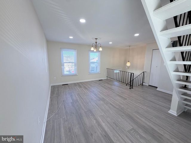 4054 HANSON OAKS DR, Hyattsville, MD 20784