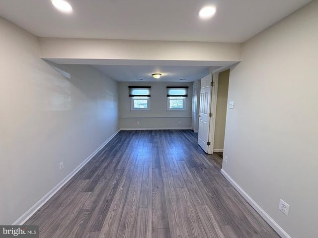 4054 HANSON OAKS DR, Hyattsville, MD 20784