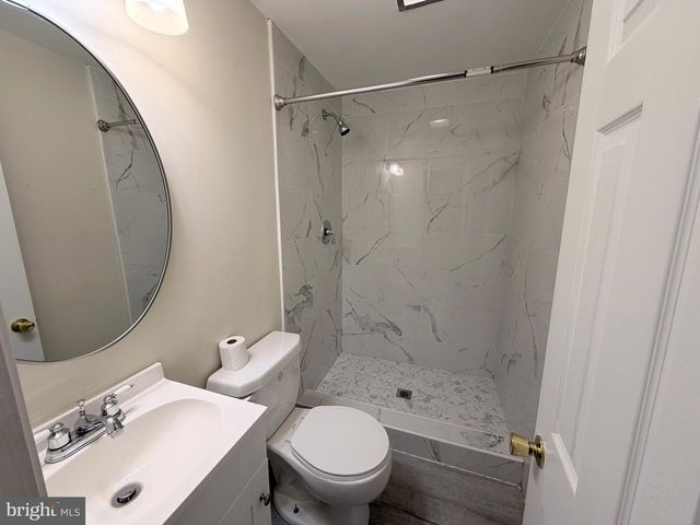 4054 HANSON OAKS DR, Hyattsville, MD 20784