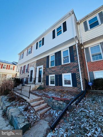 4054 HANSON OAKS DR, Hyattsville, MD 20784