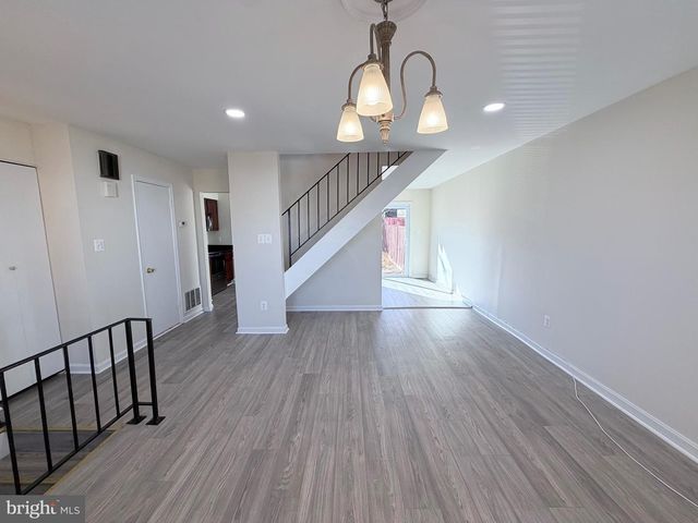 4054 HANSON OAKS DR, Hyattsville, MD 20784