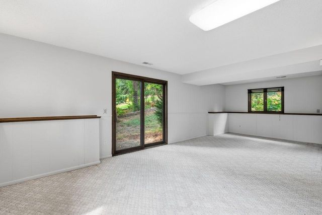 7885 Lower 139th Court, Apple Valley, MN 55124
