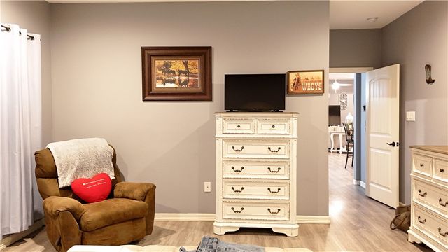 570 County Road 137, Alice, TX 78332