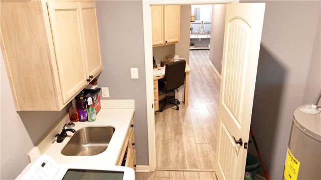 570 County Road 137, Alice, TX 78332