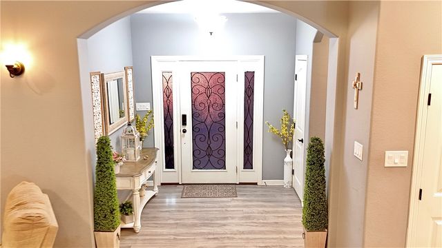 570 County Road 137, Alice, TX 78332