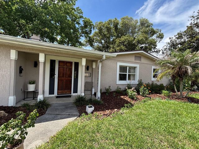 142 S TRIPLET LAKE DRIVE, Casselberry, FL 32707