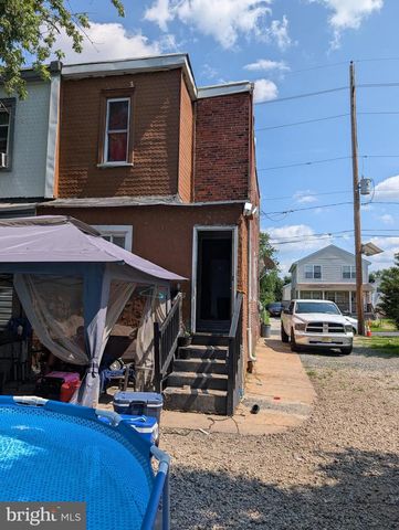 2861 HARRISON AVE, Camden, NJ 08105