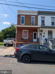 2861 HARRISON AVE, Camden, NJ 08105
