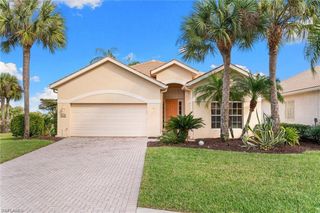 3515 Grand Cypress CT, Naples, FL 34119