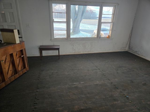 1531 S Raisin Center Highway, Palmyra Twp, MI 49221