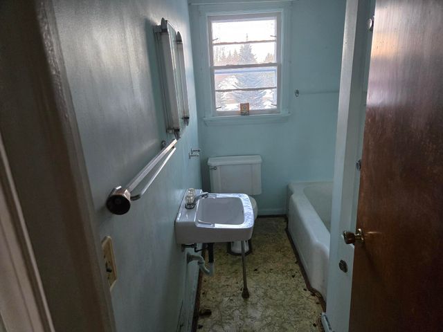 1531 S Raisin Center Highway, Palmyra Twp, MI 49221