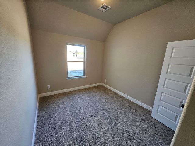 248 Redwood Circle, Trenton, TX 75490