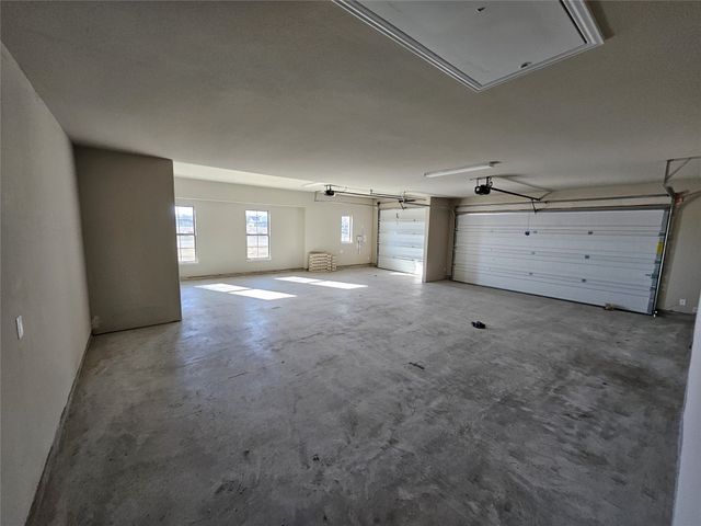 248 Redwood Circle, Trenton, TX 75490