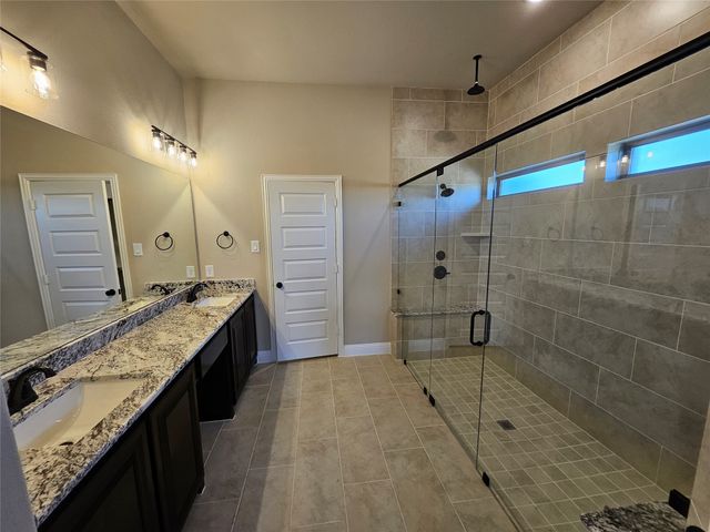 248 Redwood Circle, Trenton, TX 75490