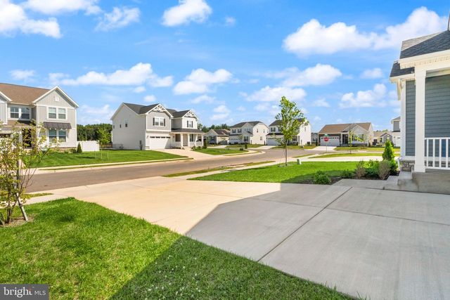 5009 GRAY FOX DR, Bealeton, VA 22712